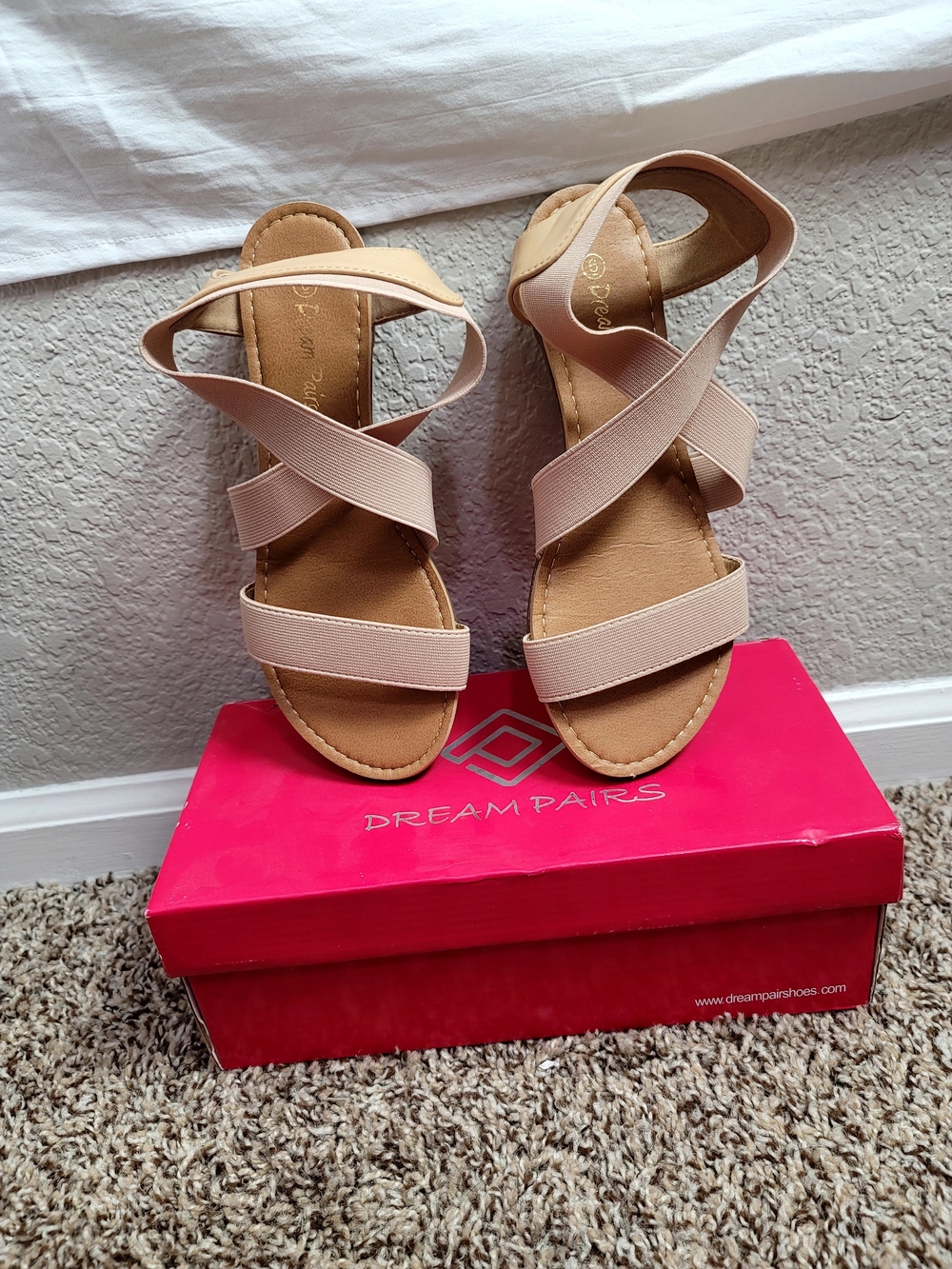 Dream Pairs Women's Beige Elastic Strap Sandals